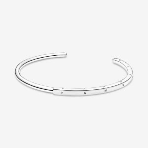 Brazaletes Pandora Signature I-D Open Plateados | CMXFUO418